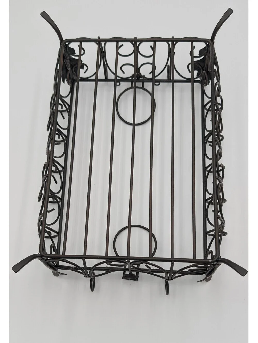 Decorative Wrought Iron Farmhouse Style Countertop Basket